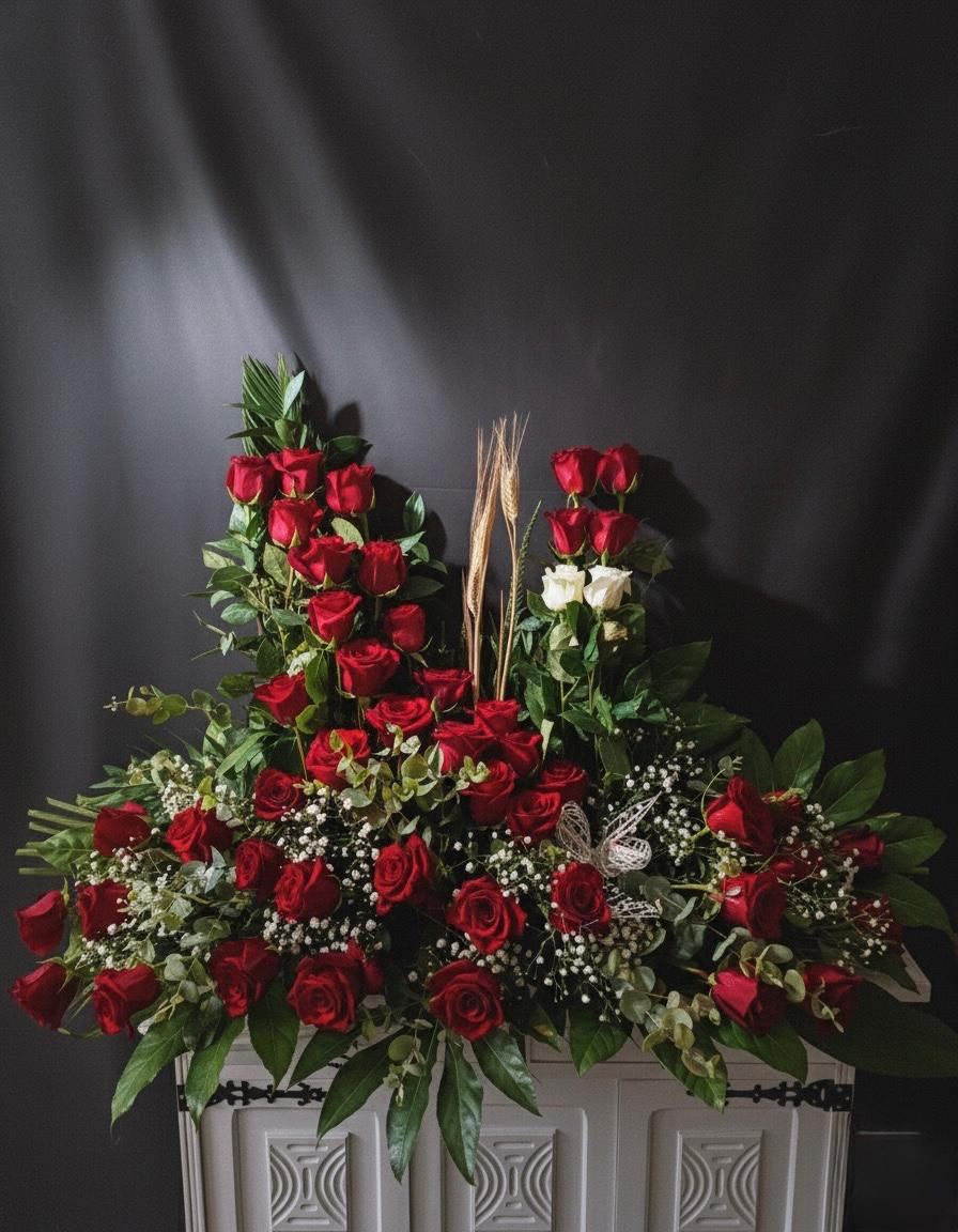 Centro funeral con rosas